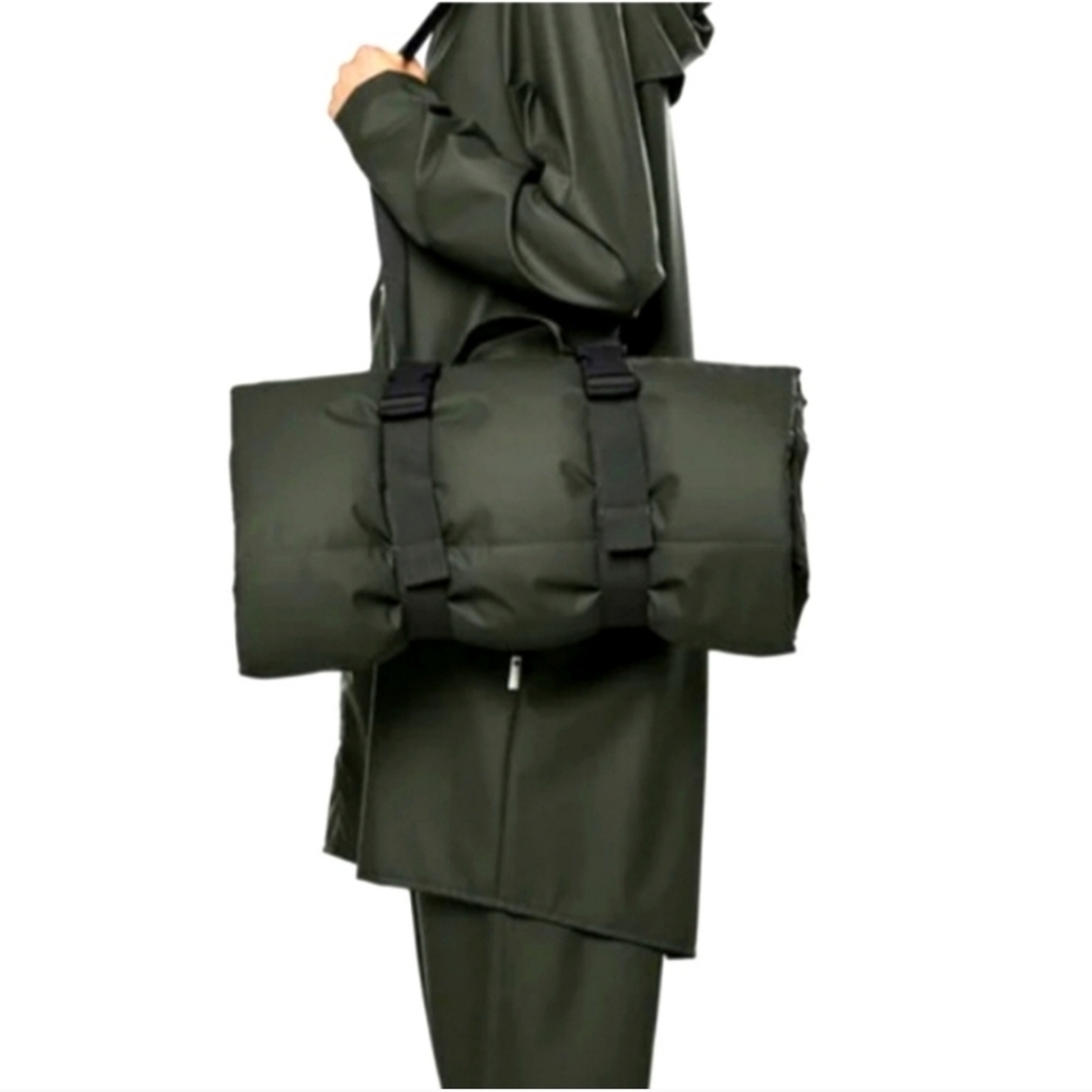 Rains Trail Blanket | NWT| Green